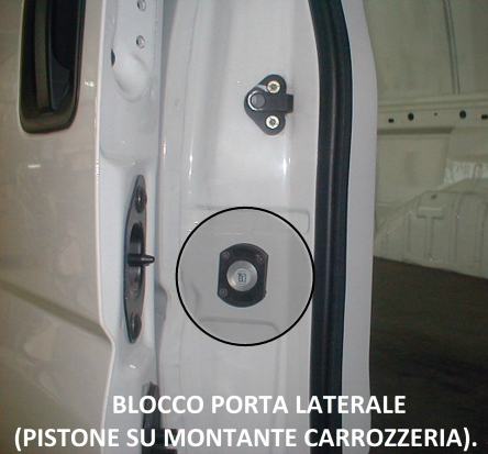 Porta laterale 01
